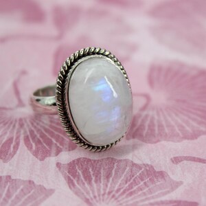 Moonstone Ring Size 7 Sterling Silver Oval Moonstone Crystal Ring Gemstone Ring Jewelry Healing Crystal Sterling Ring Oval Moonstone Silver