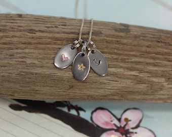 Stamped Charms Necklace Oval Stamped Pendant Dainty Stainless Steel Star Charm Moon Delicate Heart Pendant Space Charm Necklace Handmade