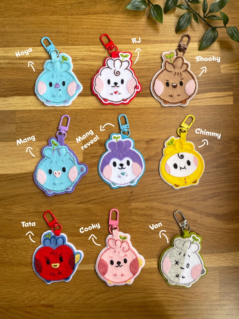 Lindo llavero de fieltro BTS, amuletos de bolso de fieltro Kpop, broche BT21, regalos para fanáticos de kpop, alfiler de bordado, imán de fieltro, chicos Bangtan, bollos lindos de Kpop imagen 2