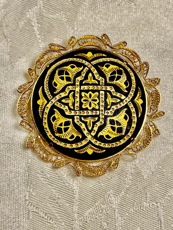 Vintage Goldtone Damascene Brooch