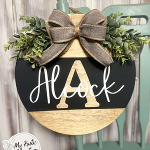 Personalized front door hanger, Last name sign, Custom door hanger, Front door sign, Personalized gift, Housewarming gift