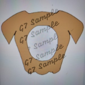 Puede incluir: Un recorte marrón de un perro con un círculo en el medio. El texto "G7 Sample" está escrito alrededor del círculo.