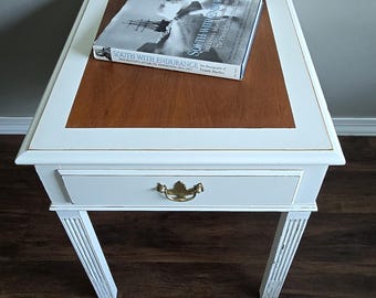Hickory Chair Company, James River Collection, solid mahogany banded end Table.