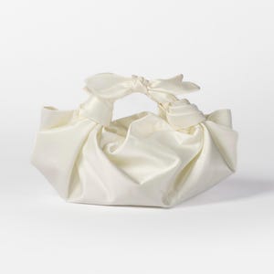 Small Knot Bag, Ivory Knot Bag, Satin knot Bag, Clutch, Evening Bag, Wedding Bag