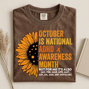 ADHD-medvetenhetsmånadens t-shirt med komfortfärger, orange bandkläder för oktober, neurodivergent stödgåva