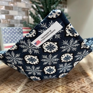 Bowl Cozy, Microwaveable, For Hot or Cold Foods, Bowl Holder, Pot Holder, USA, America, Christmas, Ornaments