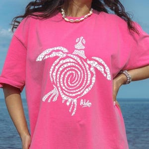 Hawaii TShirt, Beach T-Shirt, Turtle Shirt, Aloha Shirt Women, Ocean Animals Tee, Summer Shirt Teens,  Hawaiian T Shirt, Tropical Vacation