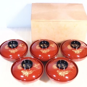 Japanese antique lacquer soup bowls – red urushi, bamboo plum chrysanthemum chinkin, set of 5, flat bowls, vintage tableware, miso bowl