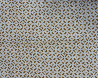 New Fabric Remnant - Cloth and Clover