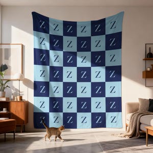 Custom Initial Name Blanket, Checkered Custom Plush Blanket, Personalized Minky or Sherpa Throw, Monogram Letter Blanket, Christmas gift afbeelding 2