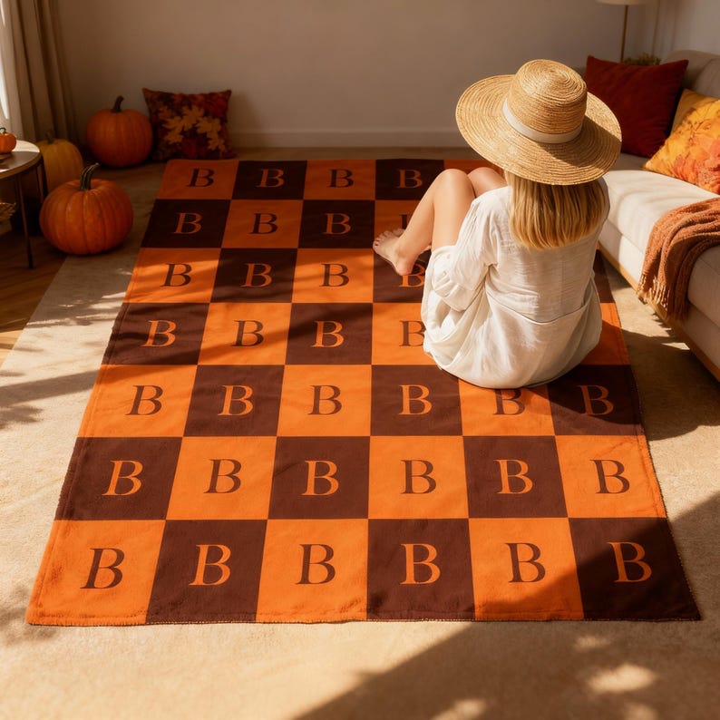 Custom Initial Name Blanket, Checkered Custom Plush Blanket, Personalized Minky or Sherpa Throw, Monogram Letter Blanket, Christmas gift afbeelding 4