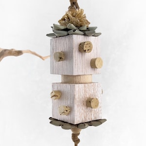 Balsa Bird Toy for Small Medium Parrots | All Natural Shredder Toy for Cockatiel Conure Caique | Balsa Wood Parrot Toy | Balsa in Bloom