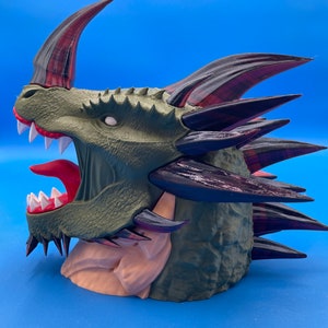 MTG Dragon Deck Box / EDH / Magic the Gathering / 100 cartas / Requiere algo de ensamblaje - ¡Pegamento incluido!
