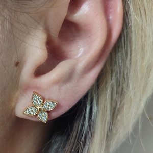 Vintage stylish Monogram LV earrings