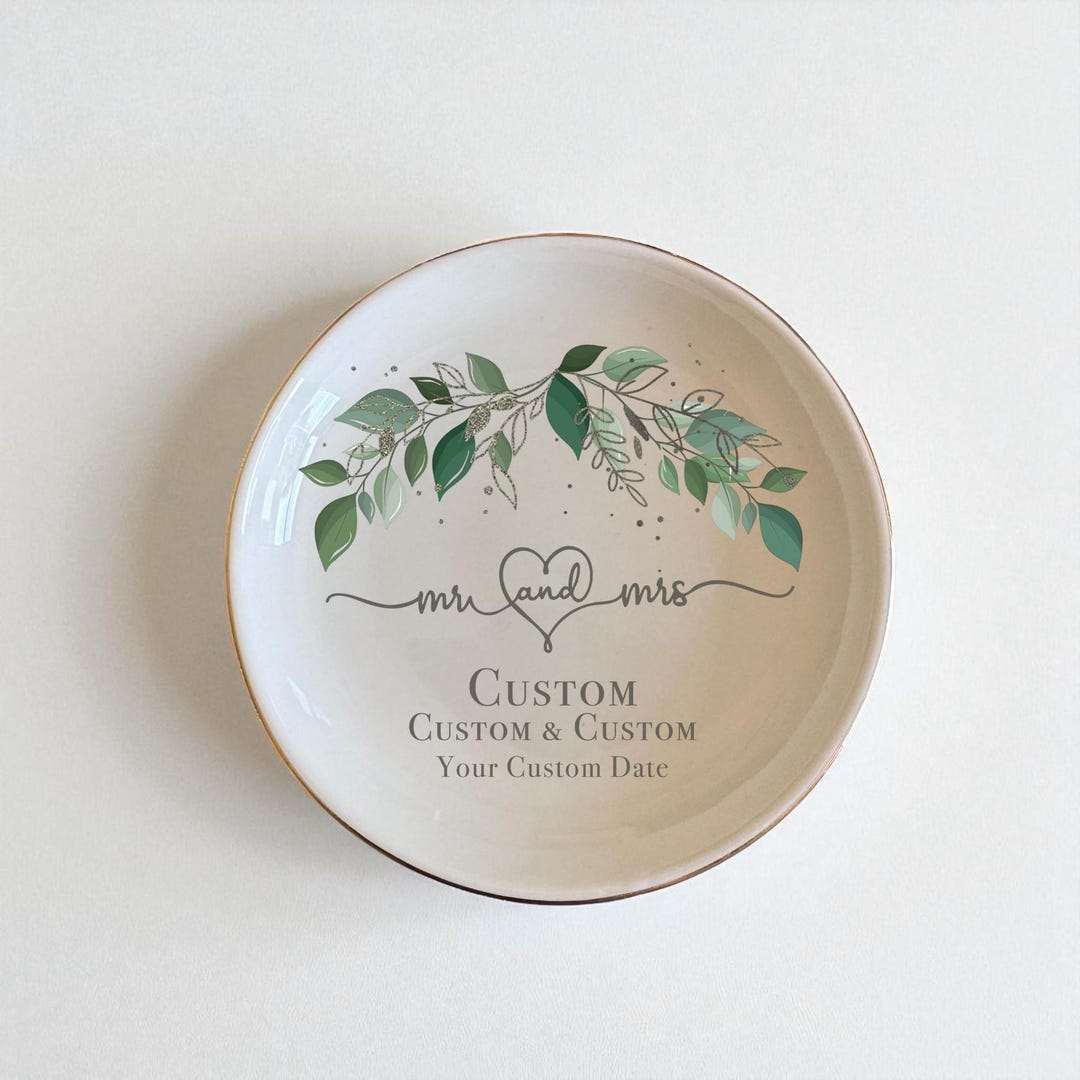 Personalized Mr and Mrs Ring Dish, Custom Green Leaf Jewelry Plate ...
