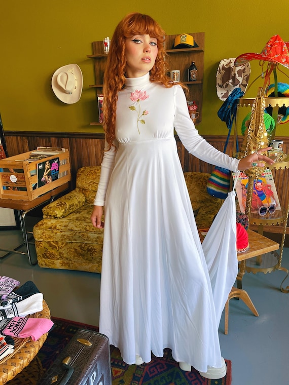 rose embroidered dress white Oyemwen Custom Rose Embroidered Dress