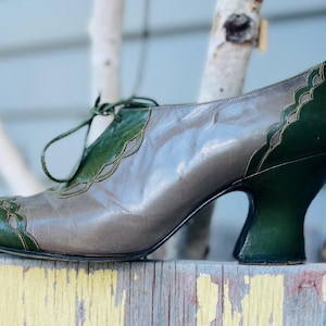dark green dress with yellow shoes 1950s PIECESBIJOUX