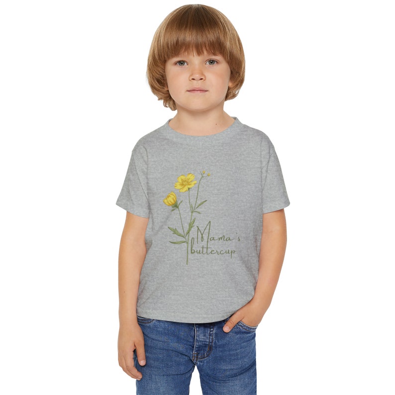 Mama's Buttercup Heavy Cotton™ T-shirt pour tout-petit image 5