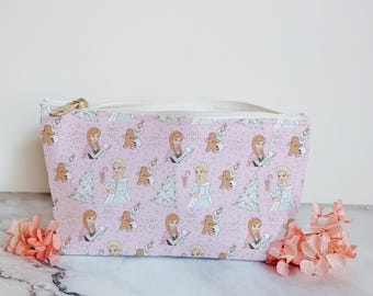Frozen Christmas Makeup Bag, Disney Holiday Travel Pouch with Anna Elsa Olaf, Cute Pink Winter Cosmetic Bag, Disney Gift for Her, Zipper Bag
