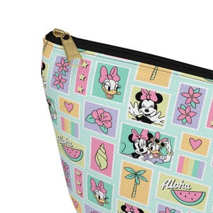 Minnie Mouse Travel Zipper Pouch, Disney Makeup Bag, Cosmetic Organizer, Kids Pencil Case, Magical Stationary, Women's Toiletry Bag Gift