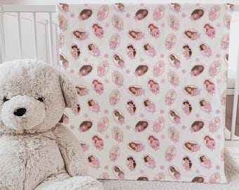 Couverture pour bébé Raiponce, couverture personnalisable, décoration d'intérieur, couverture princesses Disney, couverture douce en sherpa, couverture Disney, cadeau baby shower