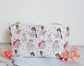 Disney Makeup Bag, Pink Princess Makeup Case, Princess Travel Pouch, Coquette Disney Cosmetic Bag, Toiletry Bag, Princess Christmas Gift