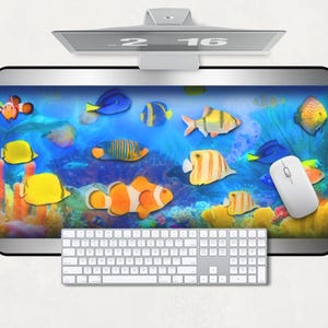 Frutiger Aero Computer Desk Mat, Home Office Gaming, Y2K Aesthetic Desk Mat Vintage Nostalgic Retro Futurism, 2000s Clown Fish Tank