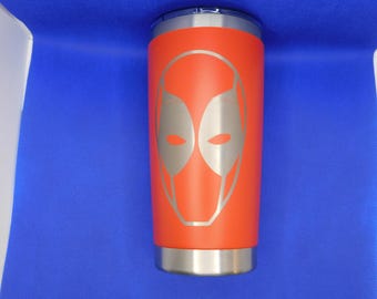 レーザー刻印入りデッドプール 20オンス タンブラー