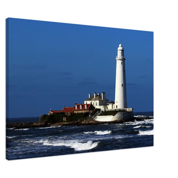 Lighthouse in UK - Canvas