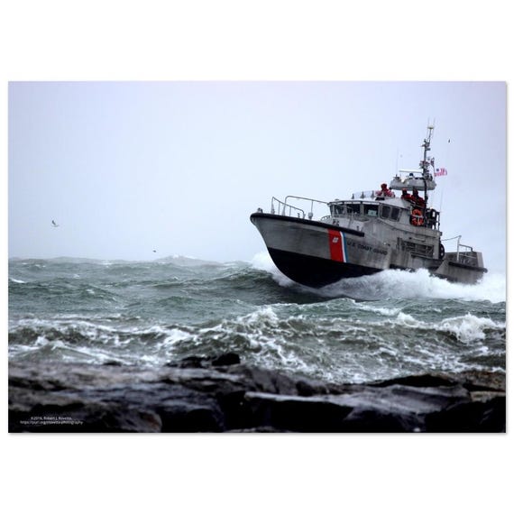 Rescue boat in waves - On Premium Semi-Glossy Paper Poster