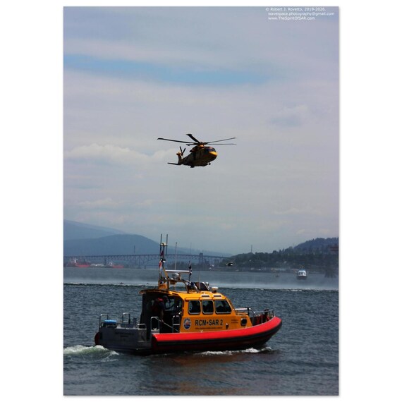 Helicopter rescue boat demo - On Premium Semi-Glossy Paper Poster