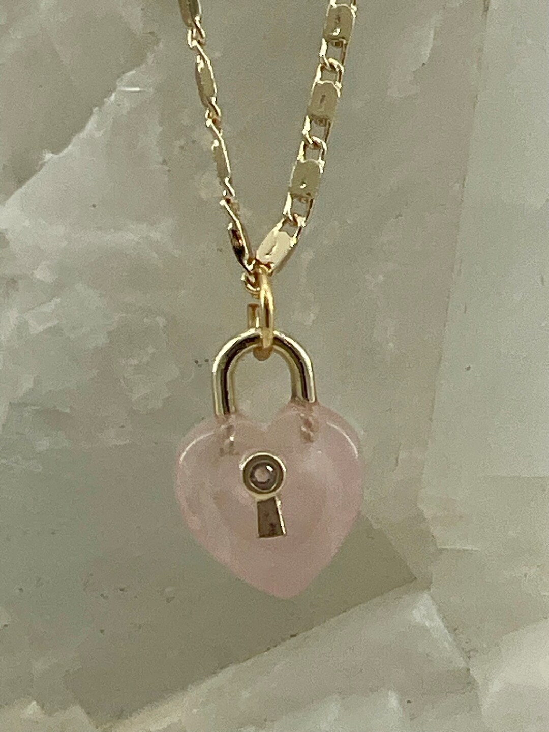 Rose quartz Lock Heart Long Necklace★送料・関税込 Gold Rose Quartz Heart Lock Charm Necklace - Etsy
