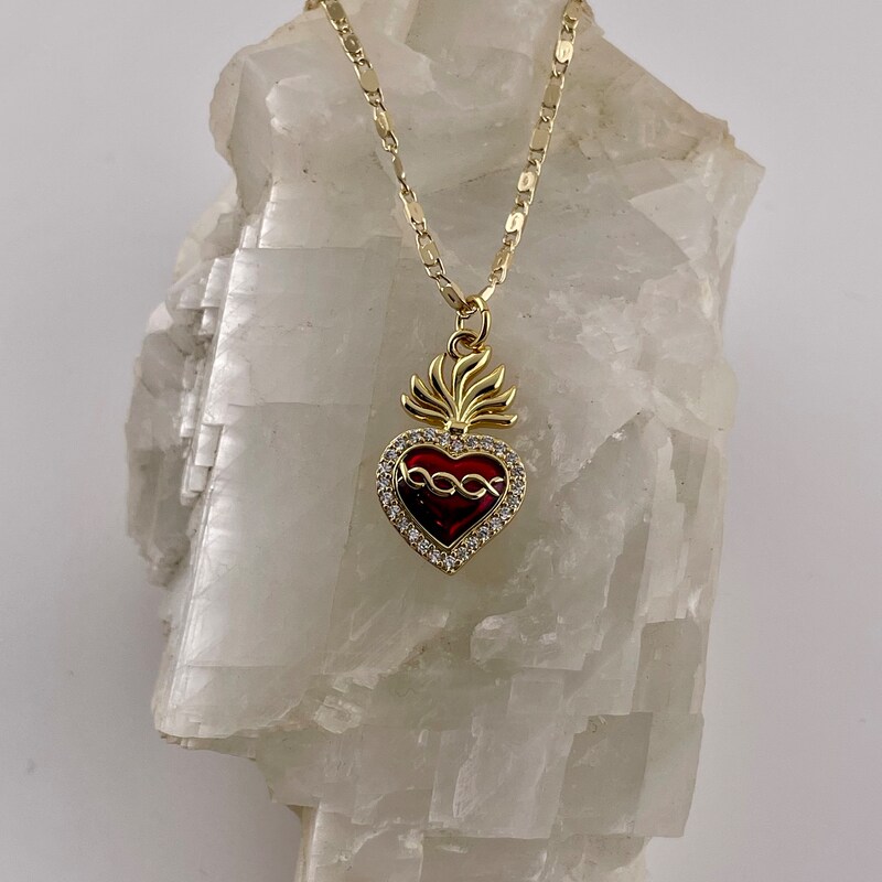 The Sacred Hearts Necklace main image 1