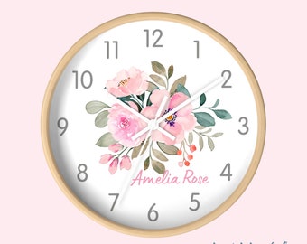 Horloge florale personnalisée pour enfants | Cadeau baby shower | Décoration de chambre d'enfant personnalisée | Cadeau pour garçon de 1 an Cadeau pour bébé fille Cadeau pour nouveau-né Décoration pour bébé