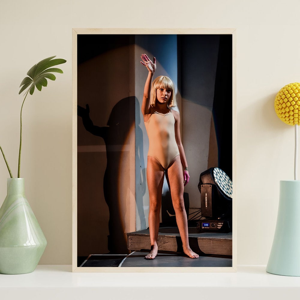 Dance Moms Maddie Ziegler Celebrity Canvas Poster, HD Poster print, Vintage Poster, Art Collectibles, Home Decor, Wall Art, Unframed