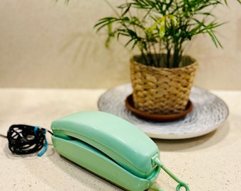 Téléphone gondole vert vintage (couleur d'origine)
