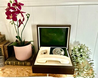 Classic TELCER vintage telephone with wooden case