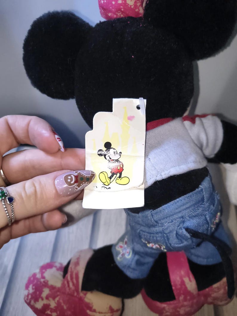 Vintage Minnie Mouse Soft Toy Plush, Walt Disney Collectible, Retro Disney Stuffed Toy, Classic Character Plush Gift, Disneyana Memorabilia image 4