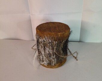 Rustikale Vintage-Holztrommel, handgeschöpfte Holztrommel im Folk-Art-Stil, Tribal-Boho-Dekor