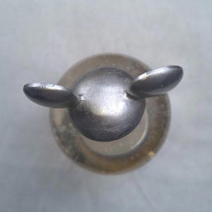 Mickey and Minnie Mouse Kissing Silver Figurine – Disney Romantic Ornament, Vintage Style Collectible, Cute Love Gift Decor image 3