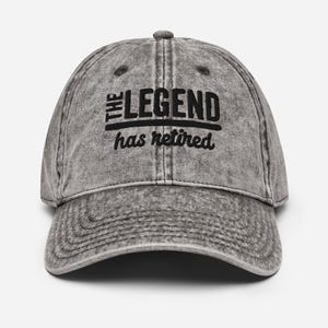 The Legend Has Retire Grappige pensioencadeaus voor mannen en vrouwen borduren vintage katoenen pet T-shirts cadeau voor papa Cadeaus voor hem hoed