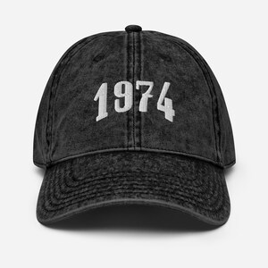1974 hoed 50e verjaardag Sweatshirt 1974 geboortejaar nummer pet borduren vintage keperstof pet verjaardagscadeau verjaardag kleding cadeau 1974 topcadeau