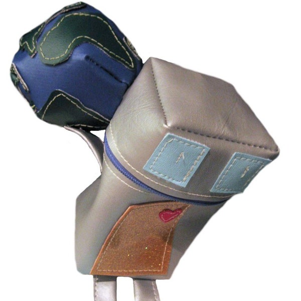 Atlas Robot Pouch