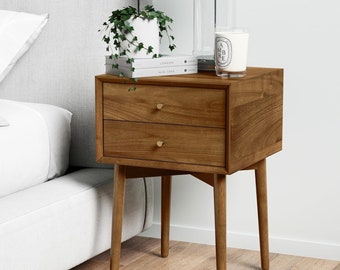 Wooden Bedside Nightstand with 2-Drawers, Oak Wood Small Side End Table with Storage, Mid-Century Modern Table for Bedrooms and Living Rooms
