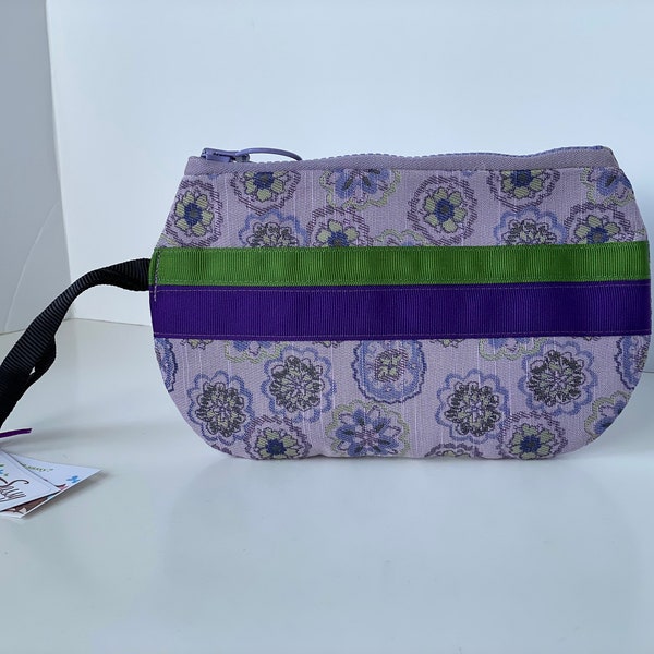 Purple Brocade Silk Fabric Wristlet, Smart Phone Wristlet, Zippered Wristlet, iPhone Wristlet