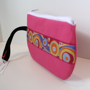 Bright Pink Fabric Wristlet, IPhone Wristlet, SmartPhone Wristlet, Zippered Wristlet