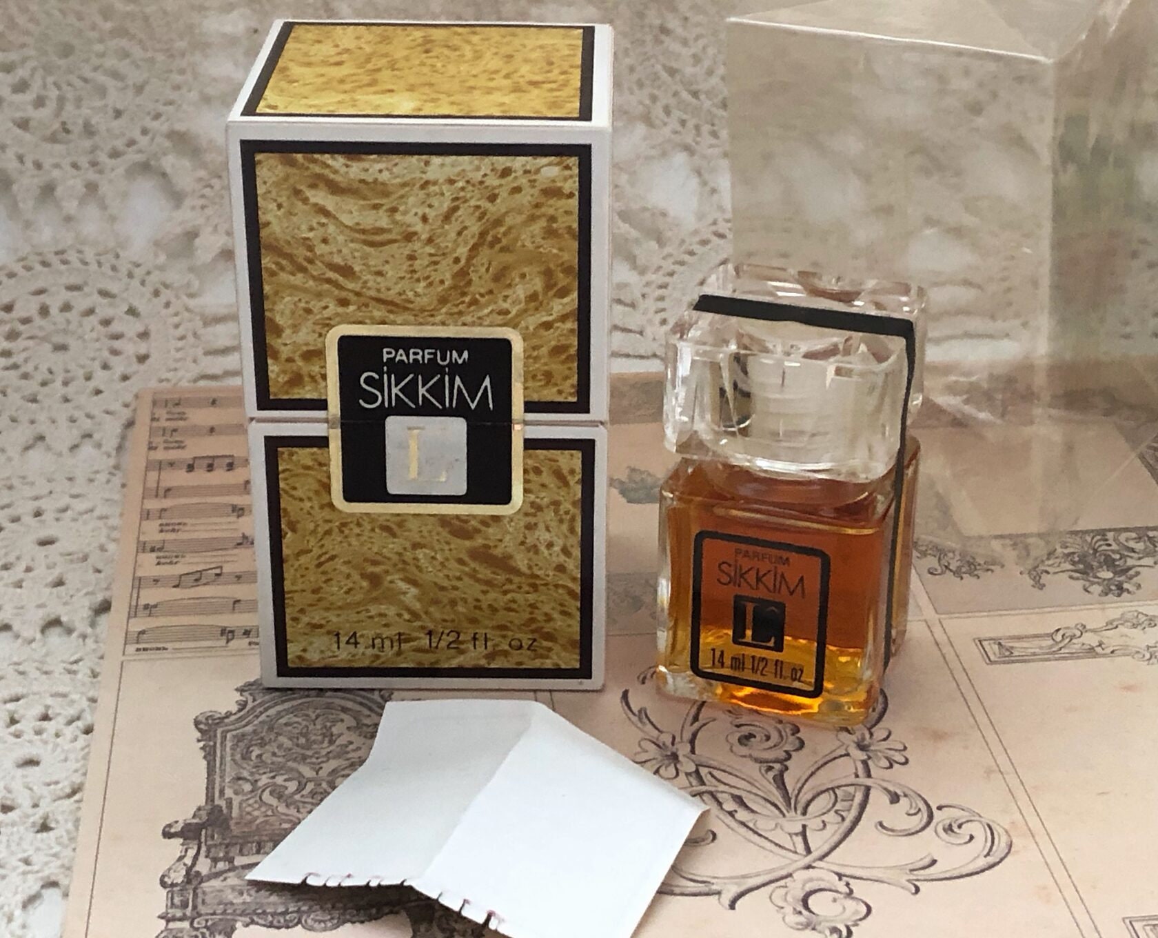 【廃盤・新品】香水 ランコム シッキム オードトワレ 120ml Parfum Lancome Sikkim, 14 Ml, VINTAGE, New Sealed - Etsy