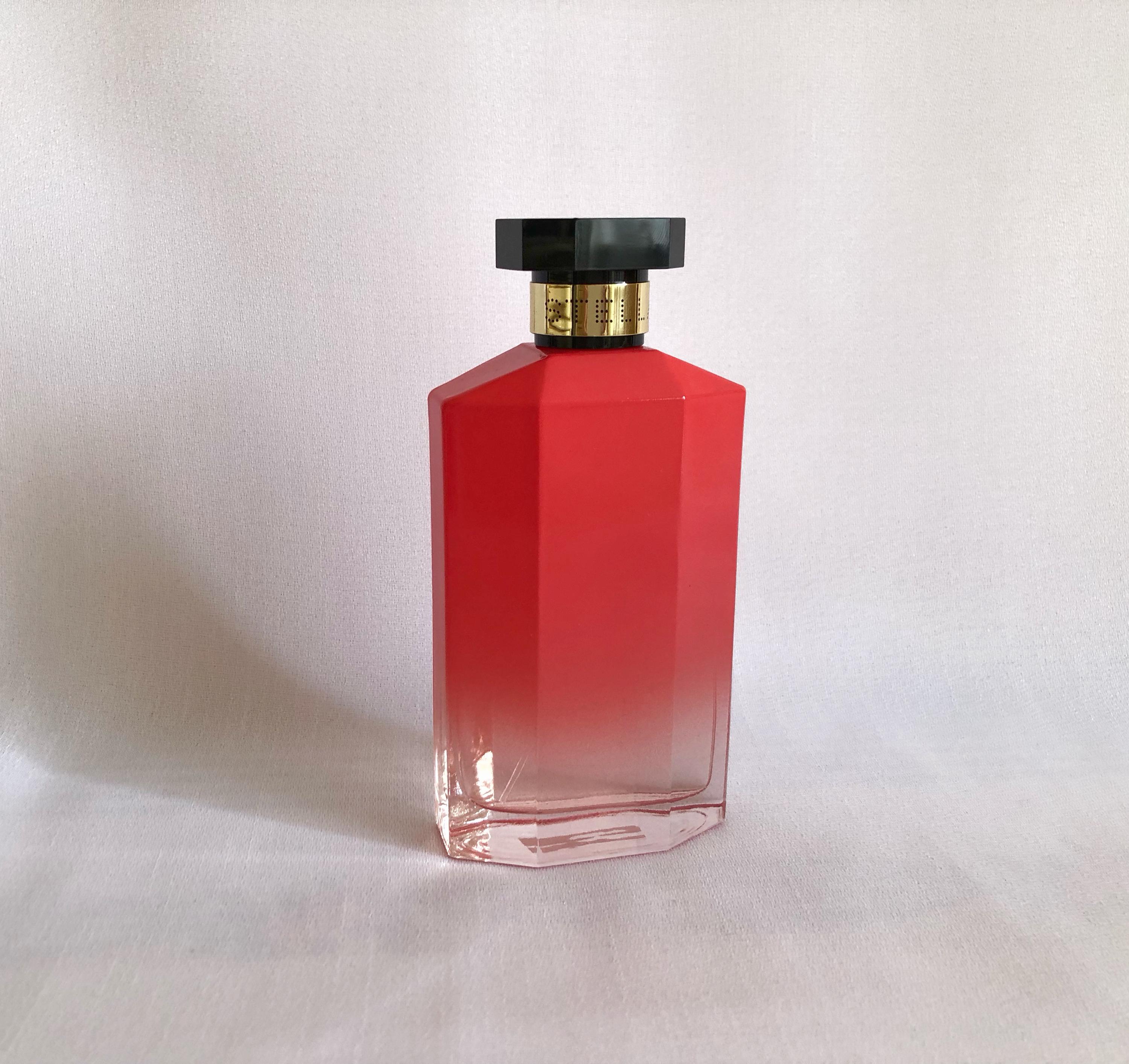 ステラ　ローズ アプソリュート　オードパルファム　50ml　ステラマッカートニー ステラ オードパルファムスプレー(ステラ マッカートニー)の通販