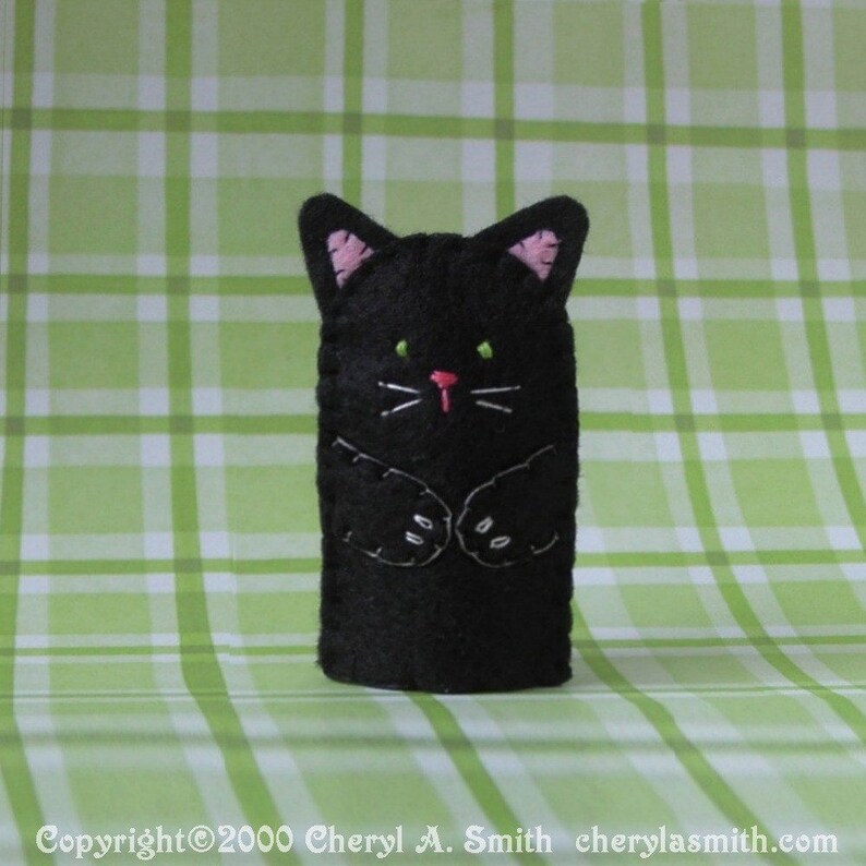 Kitty Cat Finger Puppets Select a Cat Golden Ginger Black Cat Cat Puppets Felt Cat Finger Puppet Felt Finger Puppet Kitty Cat Black w/Green Eyes