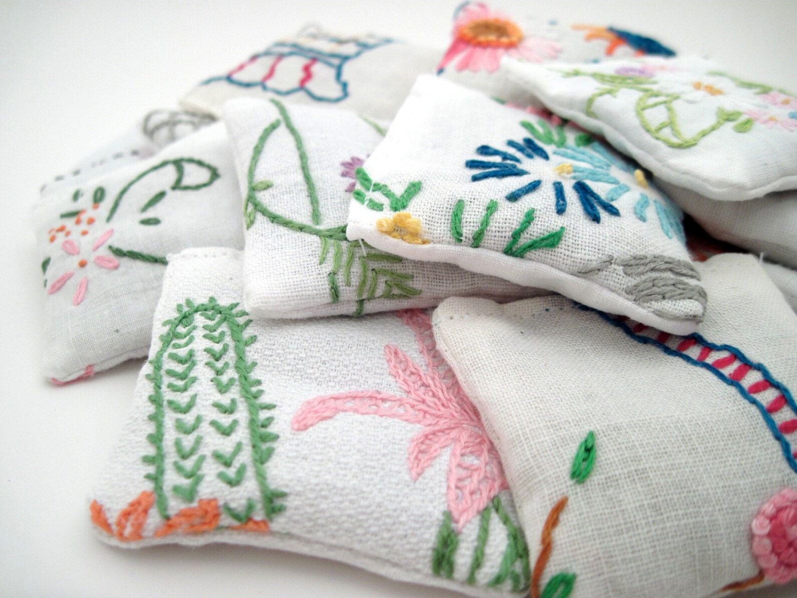 20 Dried Lavender Sachets Embroidered Sachets Wedding Etsy